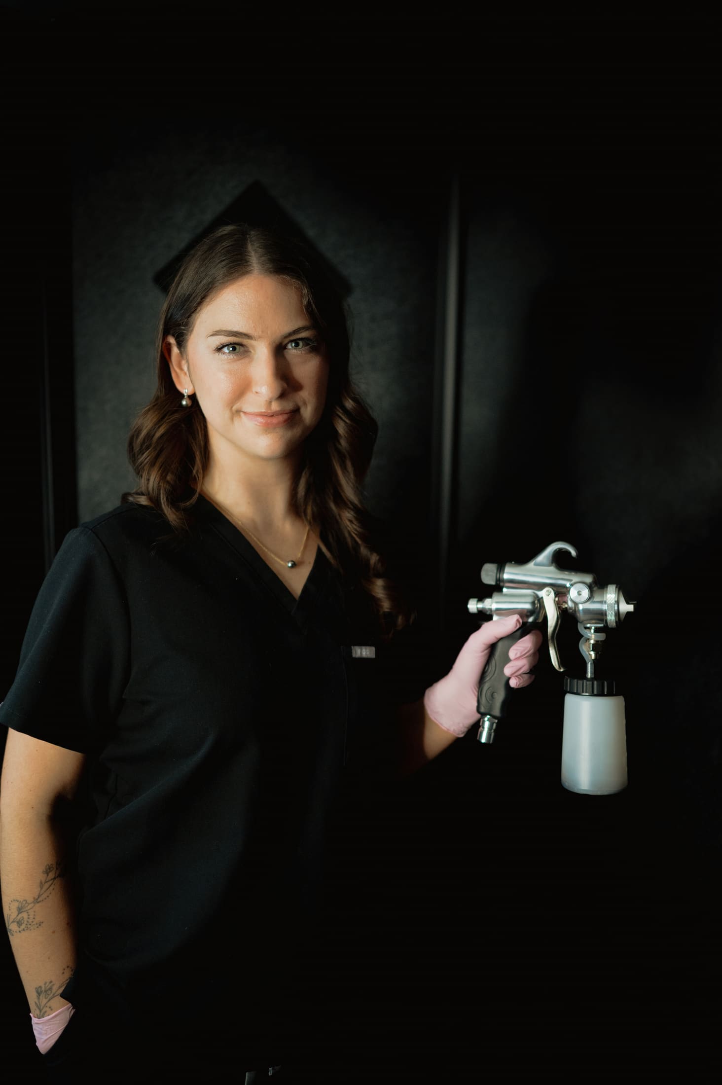 Effortless Glow artist in the Knoxville studio